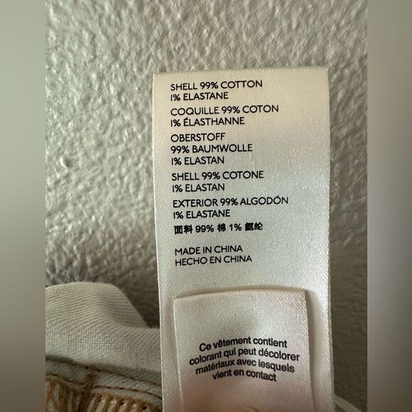 Anthropologie Pilcro Distressed High Waist Mom Jeans Light Wash Straight Leg 28 - Picture 8 of 8